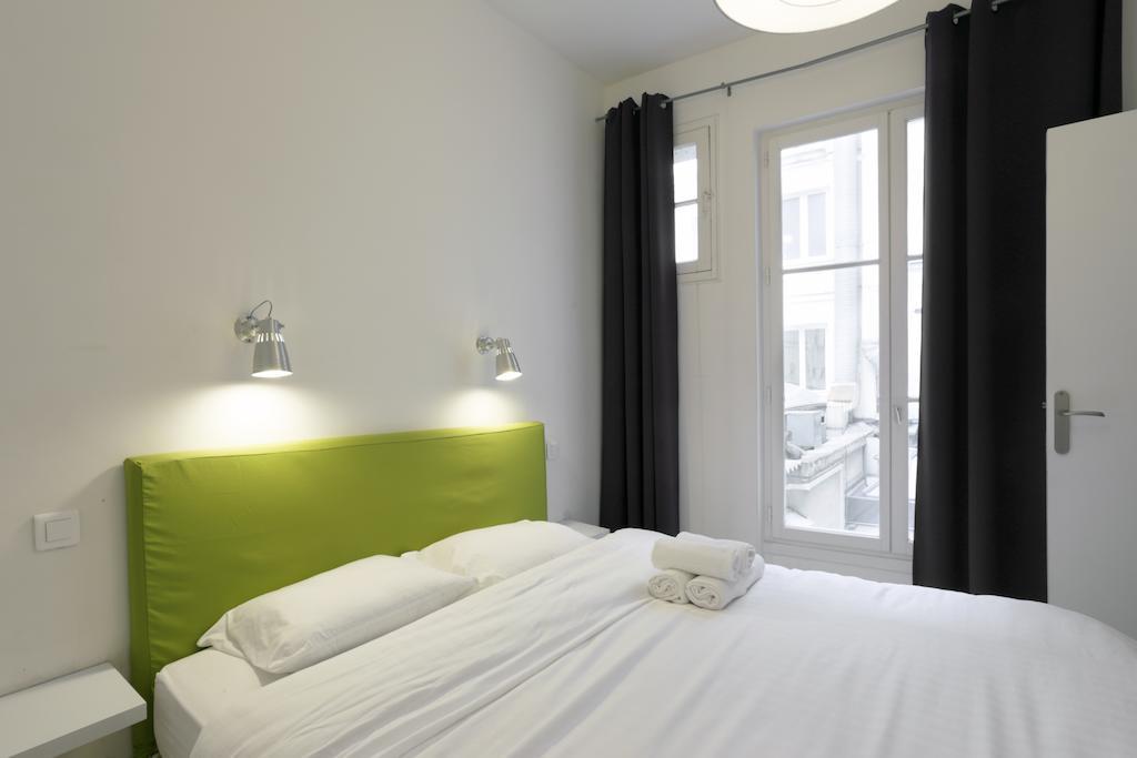 Sleek Apartments Near Saint Germain Париж Номер фото